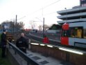 Person von Bahn erfasst Koeln Deutz Deutzer Freiheit P36